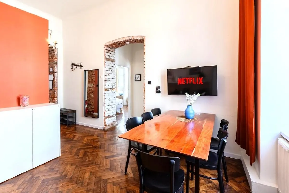 Apartments Studencka Street, Next To Planty Park Krakau